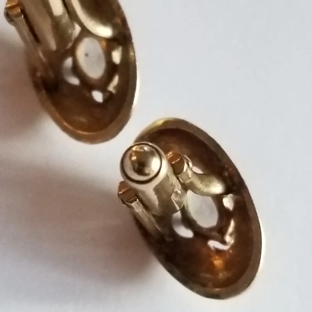 Vintage pair cufflinks